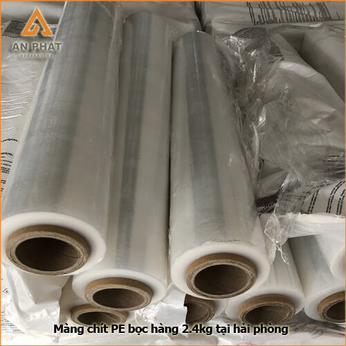 Màng co được sản xuất từ nhựa nguyên sinh, có độ dẻo dai, co giãn 400%